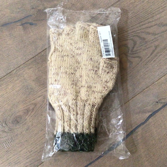 New Sundance Catalog 100% wool fleece lined cloves/ Snowstorm Cliff Gloves - Picture 10 of 10